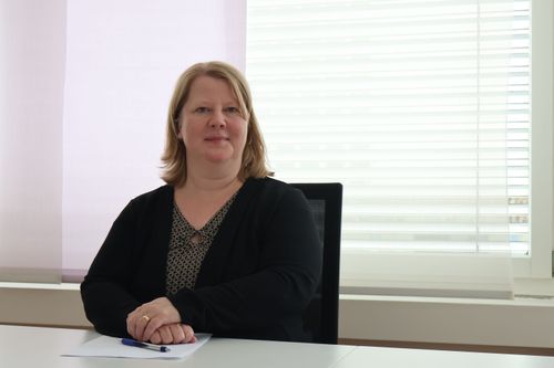 Petra Bernhard image